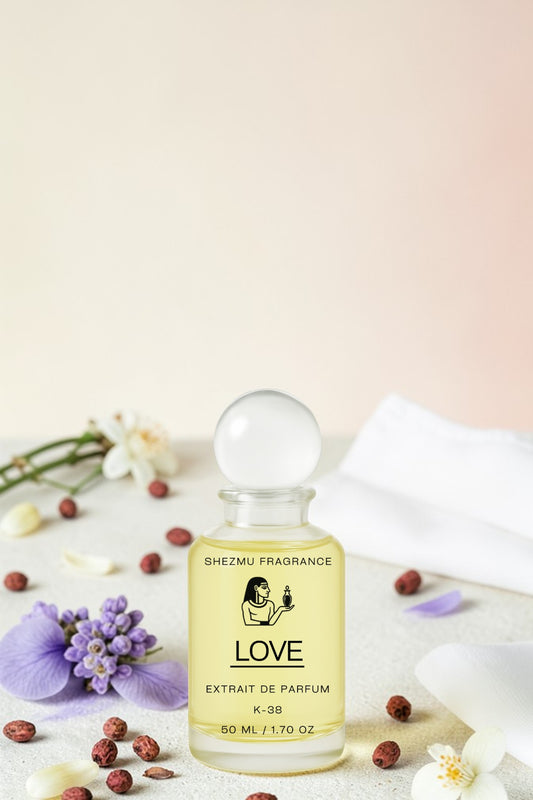 Love EDP Kadın Parfüm 50 ML pudramsı çiçeksi kalıcı premium kadın kokusu